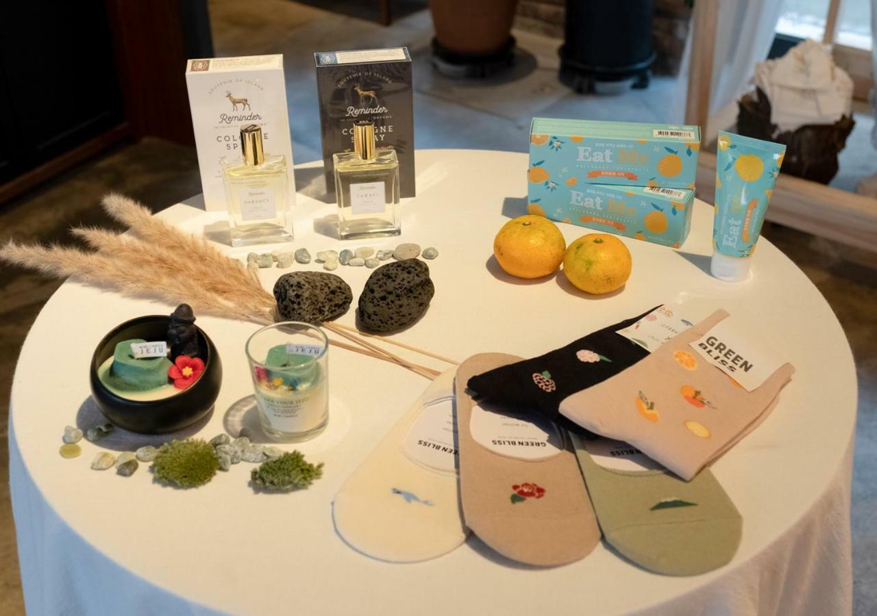 Playce Camp Jeju Hotel Oso-ri Kültér fotó
